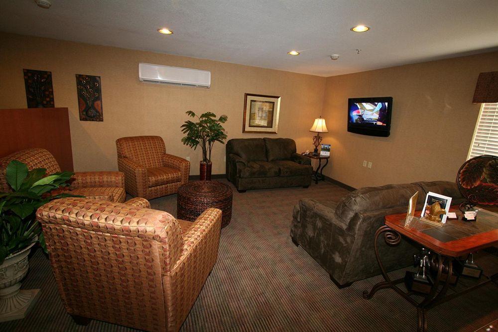 Candlewood Suites Louisville Airport By Ihg Zewnętrze zdjęcie