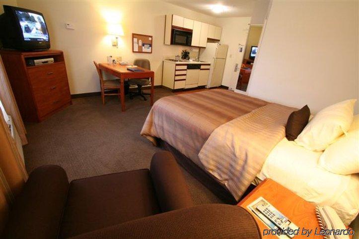 Candlewood Suites Louisville Airport By Ihg Pokój zdjęcie